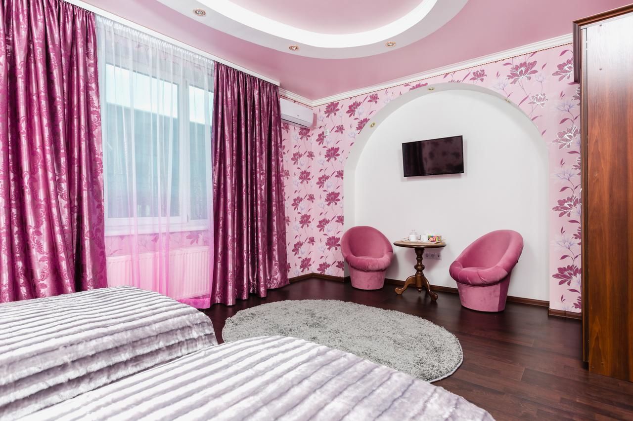 Отель naDobu Hotel Roshe Киев-6